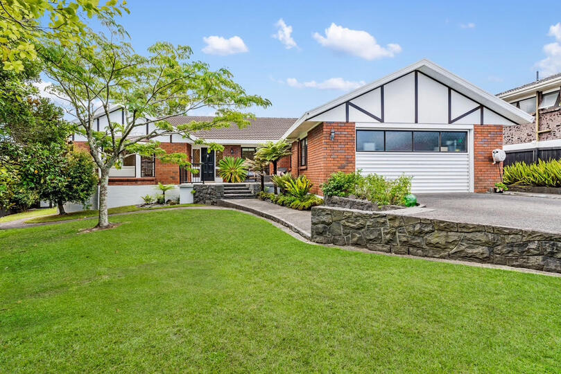 12 Maaka place Saint, Johns Park